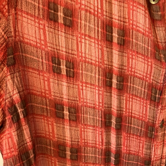 Free People plaid top.  Size large.  Excellent like new condition - Picture 5 of 5